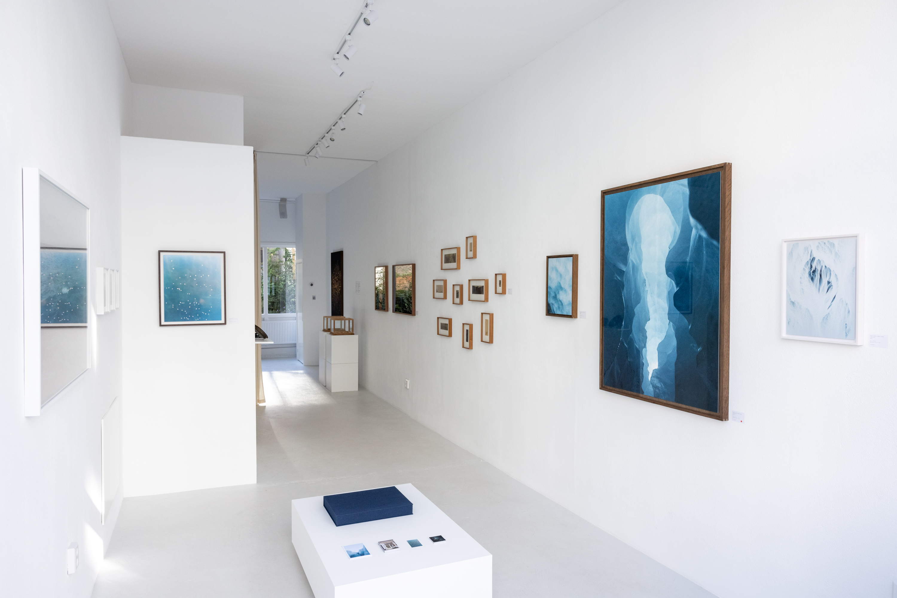Group exhibition The Unfixed Line at Ballon Rouge, Rotterdam